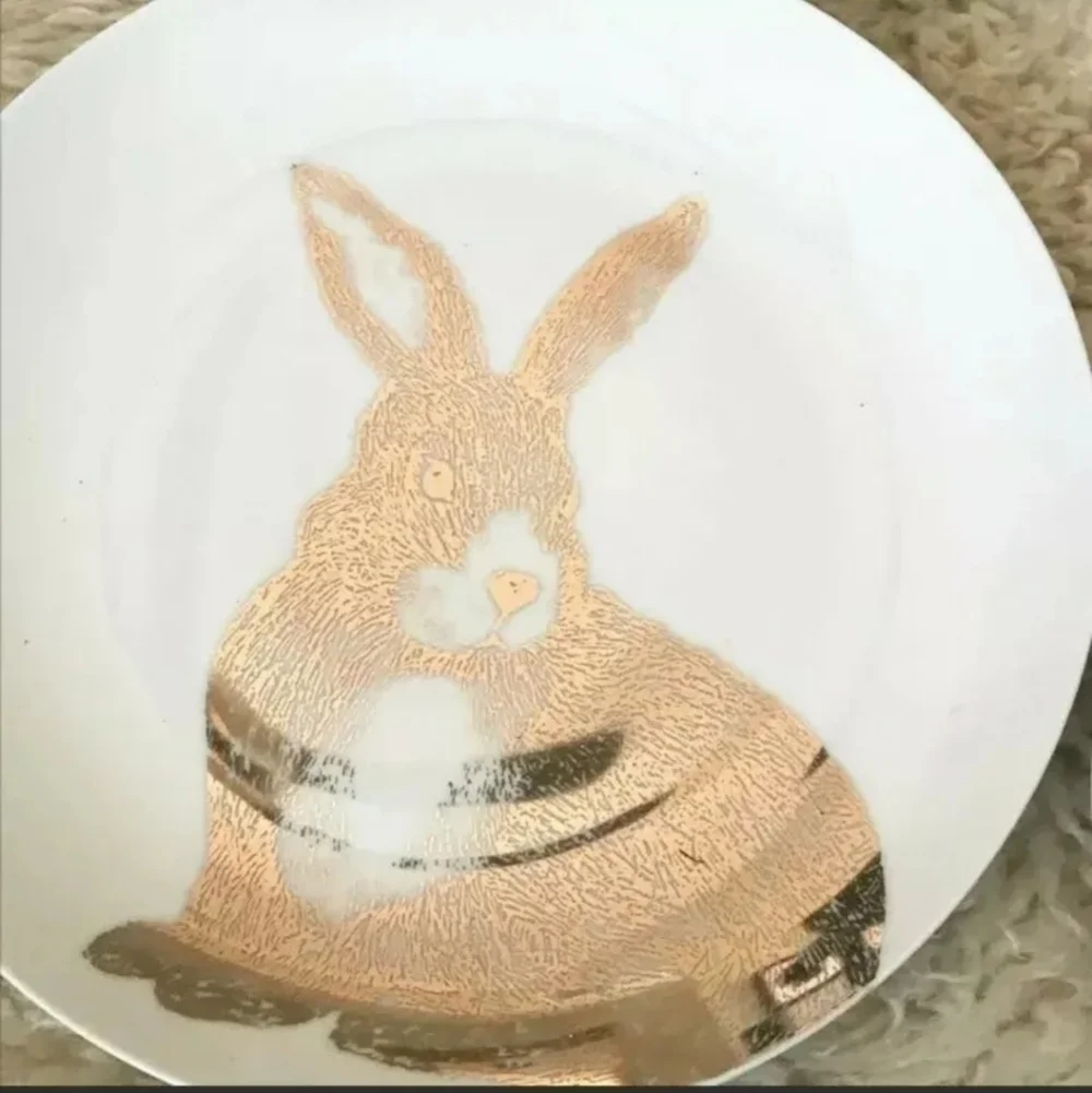 4 New PIER 1 Metallic Gold Easter Bunny Rabbit Salad Appetizer Dessert Plates